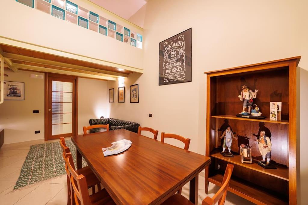 The San Gregorio Armeno Apartment By Houseinnaples Exterior photo